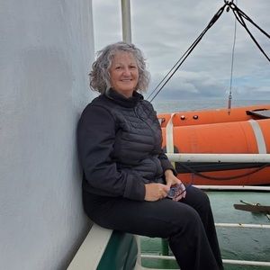 Meet your Posher, Alicia